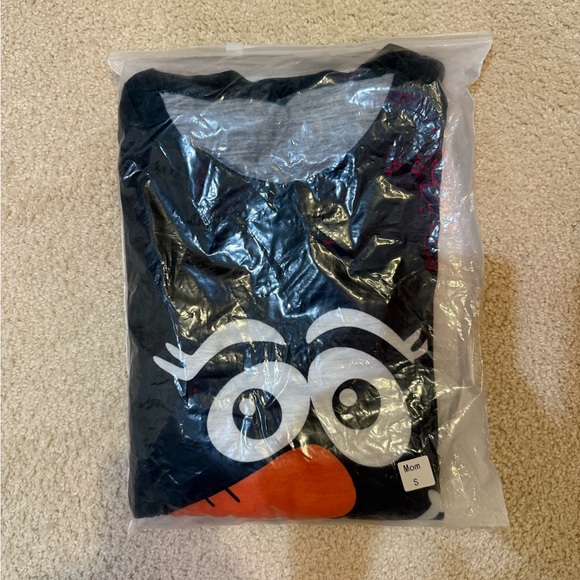 Black and Orange Graphic T-Shirt - Picture 1 of 2